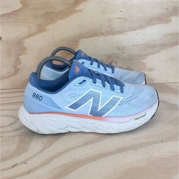 New Balance -Fresh Foam x 880 v14 -Running Shoes -Blue -Women's - 8 B -W880J14 - Picture 1 of 9